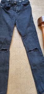 Sexy Black Ripped Jeans size 28